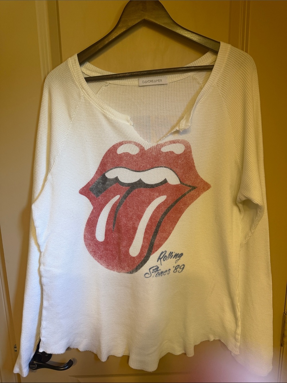 Daydreamer White Thermal Top with Red Tongue Graphic